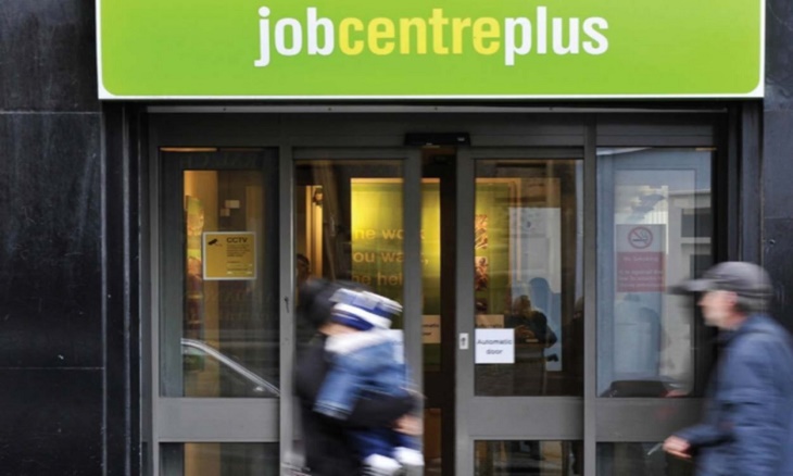 Unemployed Brits turning down zero hour jobs